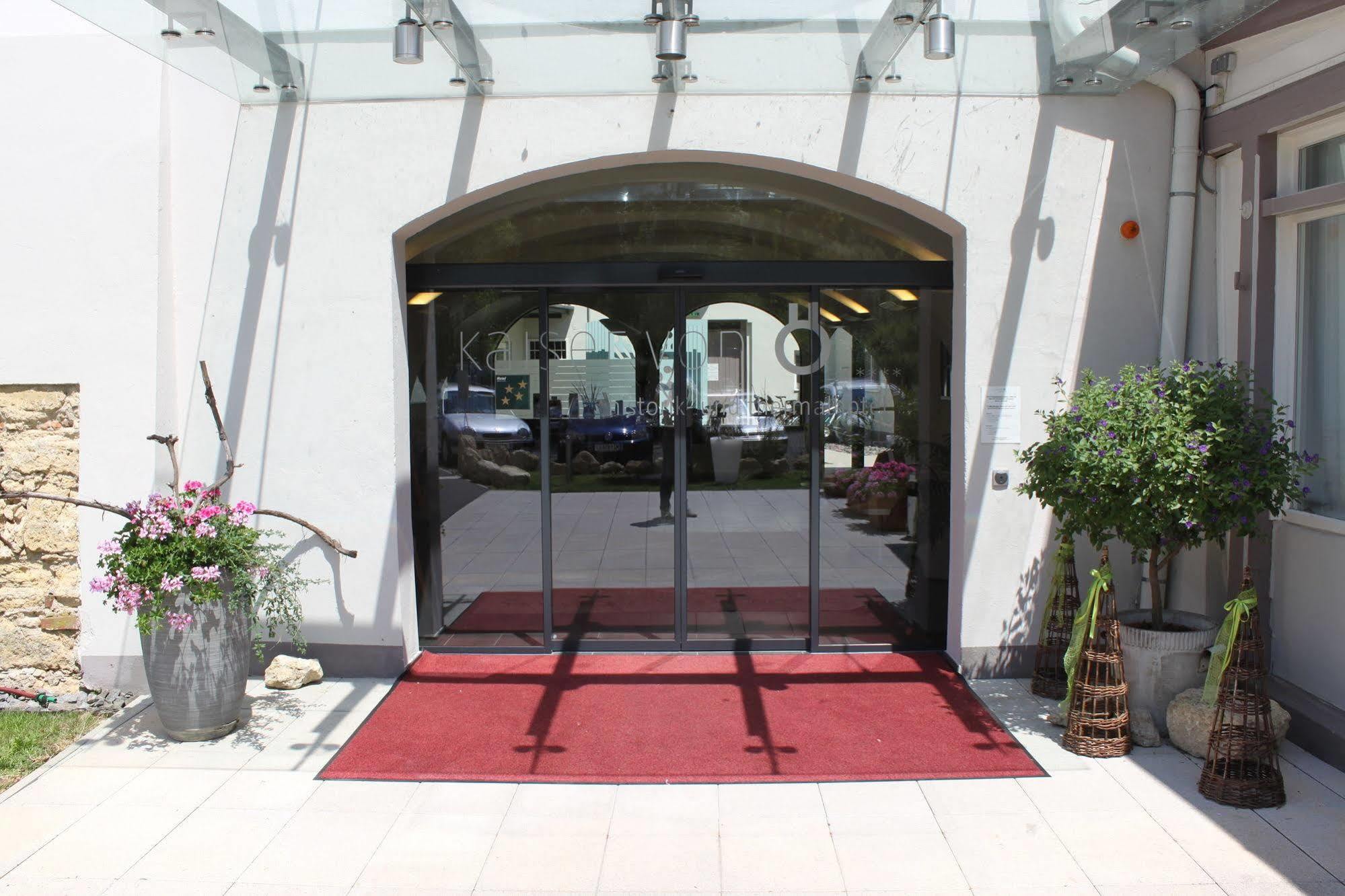 奥地利帝王历史温泉酒店 巴特拉德克斯堡 外观 照片